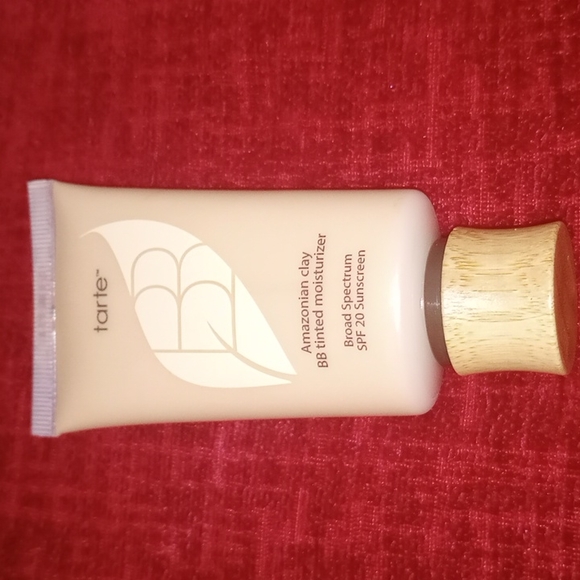 tarte Amazonian Clay BB Tinted Moisturizer Broad Spectrum SPF 20 - Light Medium
